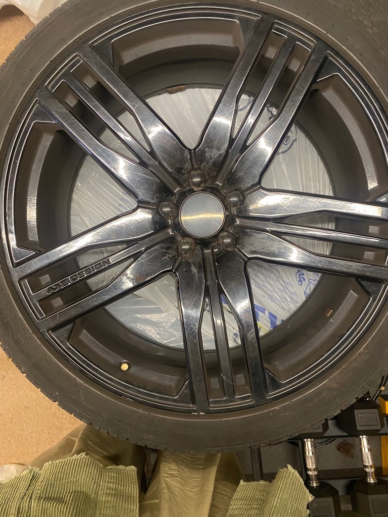 image for 22” Gloss Black Alloys 