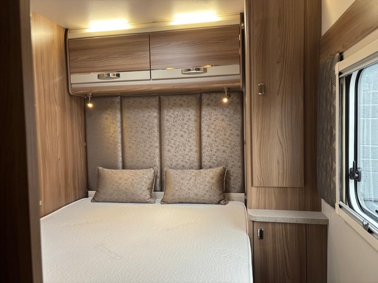 2022 SWIFT CHALLENGER 650, REAR FIXED ISLAND BED, CENTRE WASHROOM, ALDE, 