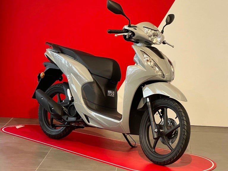 HONDA 2025 VISION 110 SCOOTER £250 ACCESSORY OR SERVICE CONTRIBUTION INCUDED
