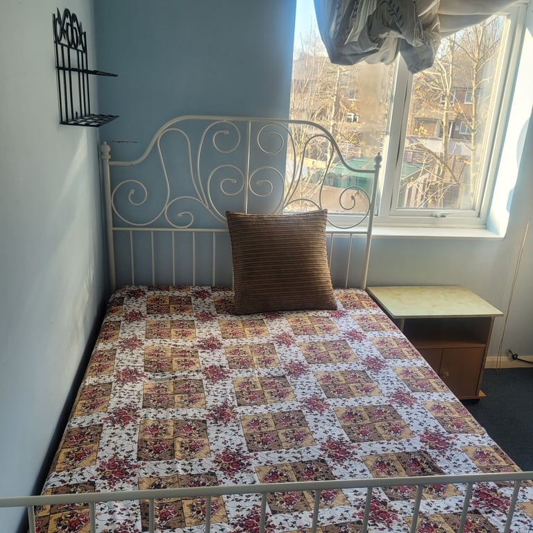 Rooms available for rent in Catford/Lewisham 