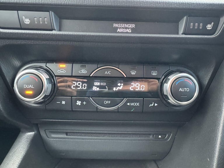 2014 Mazda Mazda3 2.0 SKYACTIV-G SE-L Nav Euro 5 (s/s) 5dr Hatchback Petrol Manual