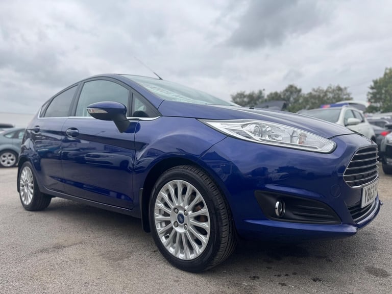 2013 Ford Fiesta 1.0T EcoBoost Titanium Euro 5 (s/s) 5dr HATCHBACK Petrol Manual