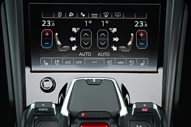 LAMBORGHINI URUS [URBAN NERO] 4.0T V8 BI-TURBO PETROL AUTO 4X4 2022 [71] GREEN