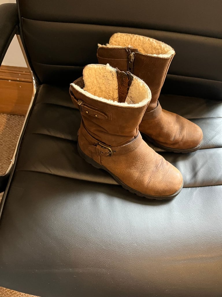 image for UGG BIKER BOOTS