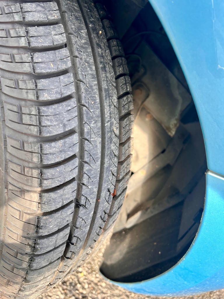 Ford, KA, Hatchback, 2011, Manual, 1242 (cc), 3 doors