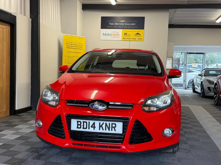 2014 Ford Focus 1.0T EcoBoost Titanium Navigator Euro 5 (s/s) 5dr ESTATE Petrol Manual