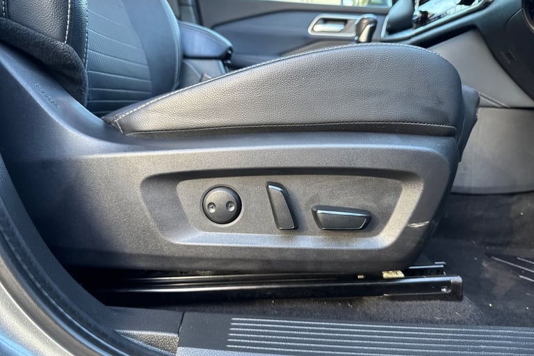 2022 Nissan Qashqai 1.3 DiG-T MH Tekna 5dr Hatchback Petrol Manual