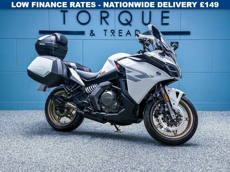 image for 2022 22 CFMOTO 650GT 650 GRAND TOURING - LOW MILES - FULL SHAD LUGGAGE