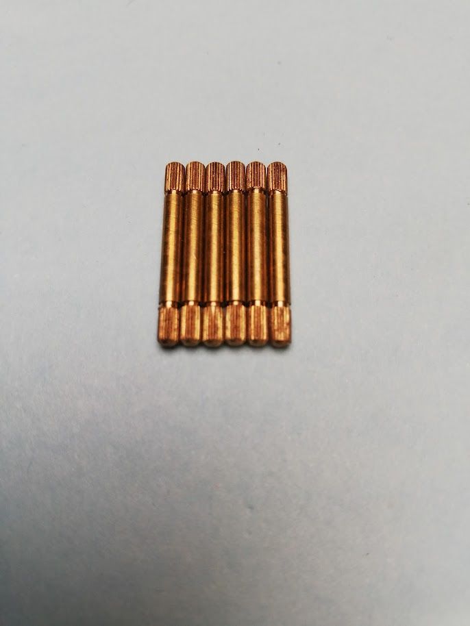 HORNBY/TRIANG RINGIELD BRASS SPLINED AXELS (NEW) X MARGATE STOCK S2451