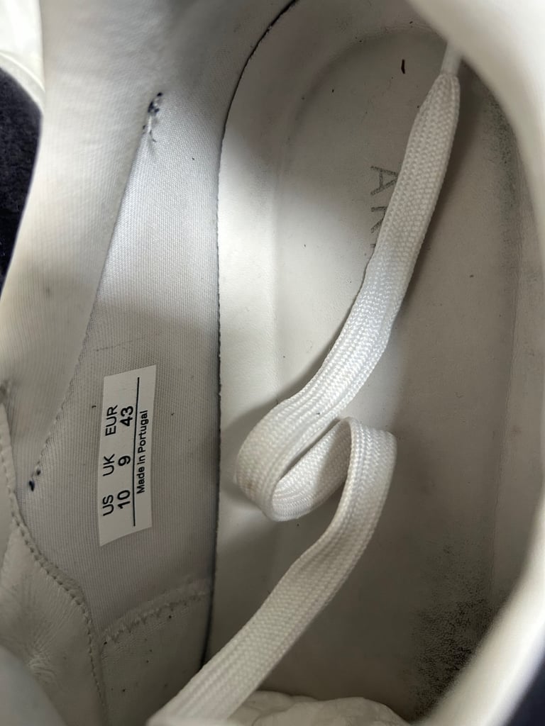 ARNE Trainers - Size 9