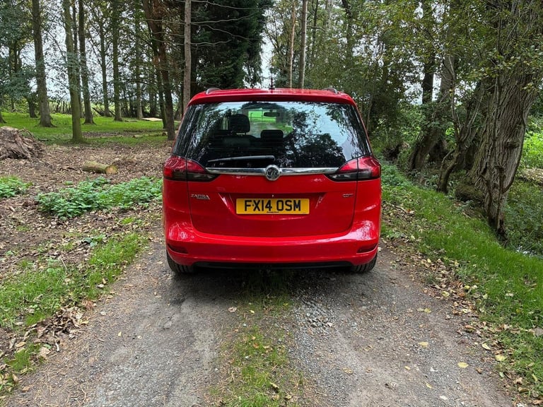 2014 Vauxhall Zafira Tourer 2.0 CDTi Exclusiv Euro 5 5dr MPV Diesel Manual