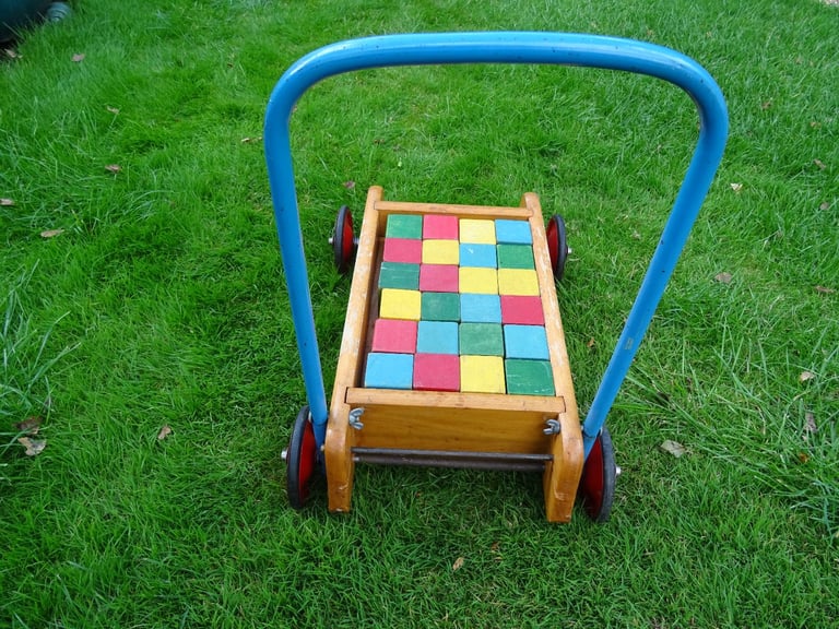 Triang Baby Walker with blocks