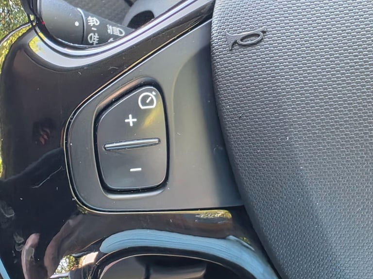 2015 Renault Captur 1.5 dCi ENERGY Dynamique S Nav Euro 6 (s/s) 5dr SUV Diesel Manual