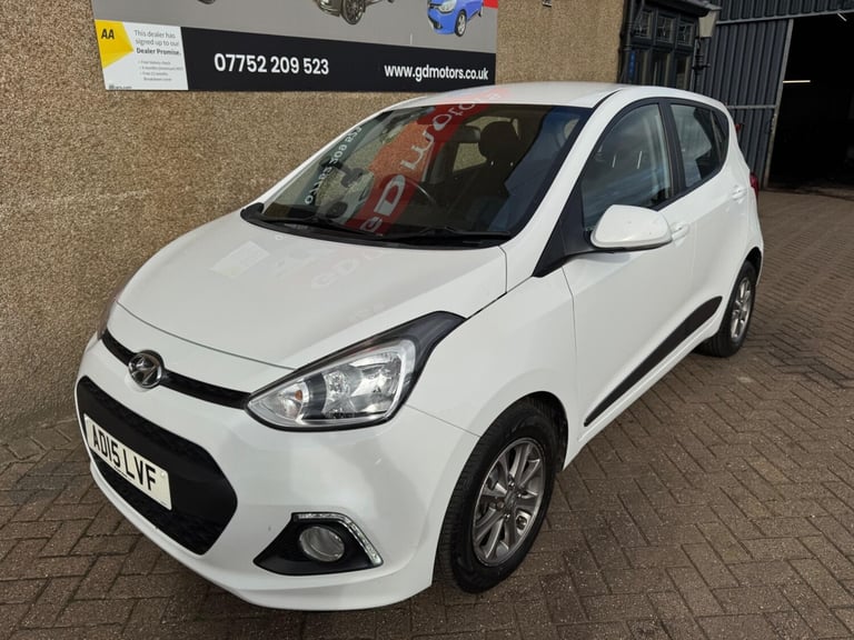 2015 Hyundai i10 1.2 Premium Auto Euro 5 5dr HATCHBACK Petrol Automatic