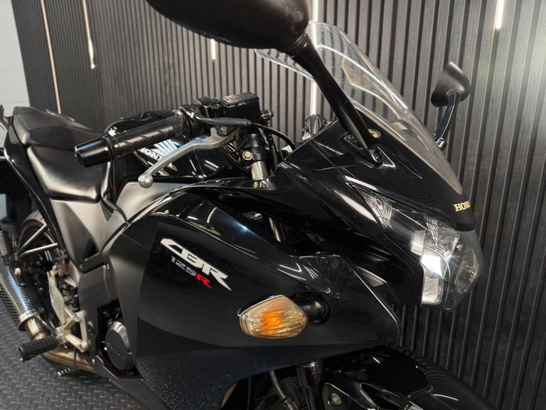 2011 Honda CBR125R 125