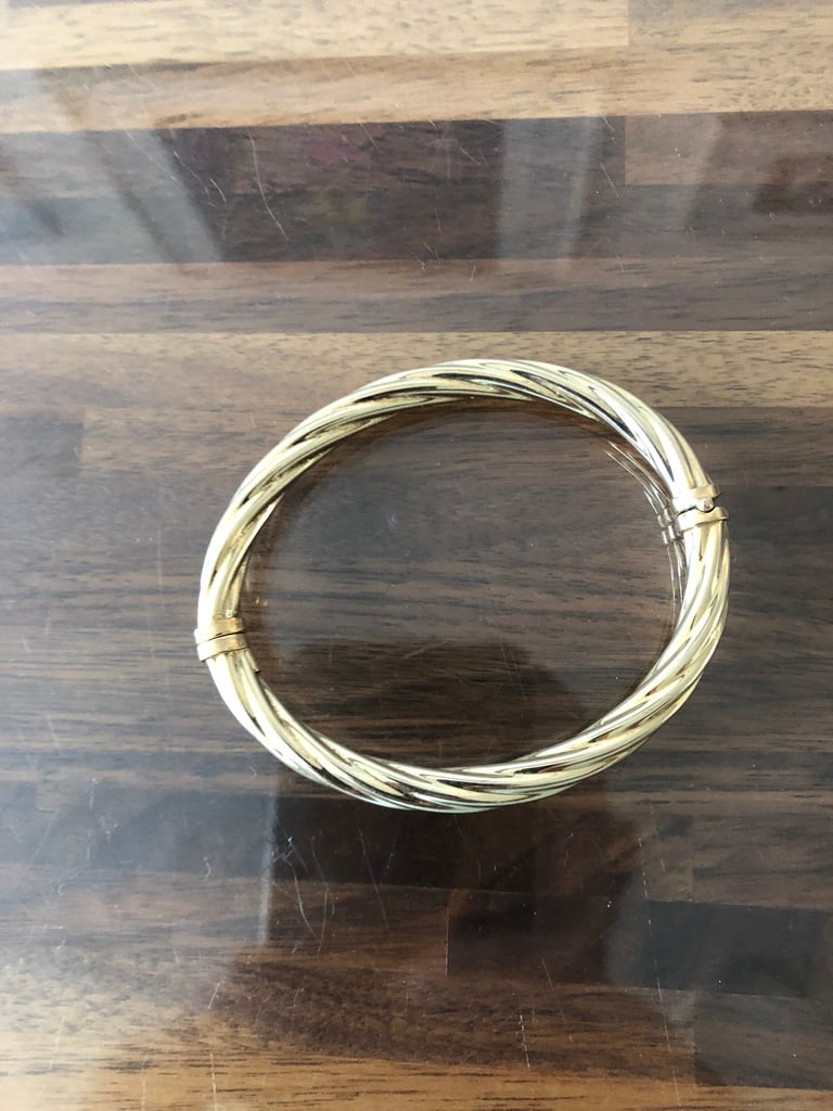 Gold bangle 