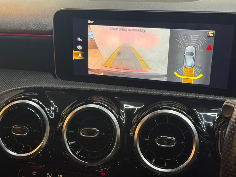 2019 Mercedes-Benz A-Class 1.5 A180d AMG Line (Executive) 7G-DCT Euro 6 (s/s) 5dr HATCHBACK Diese...