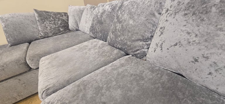 CRUSHED VELVET CORNER SOFA DELIVERY AVAILABLE