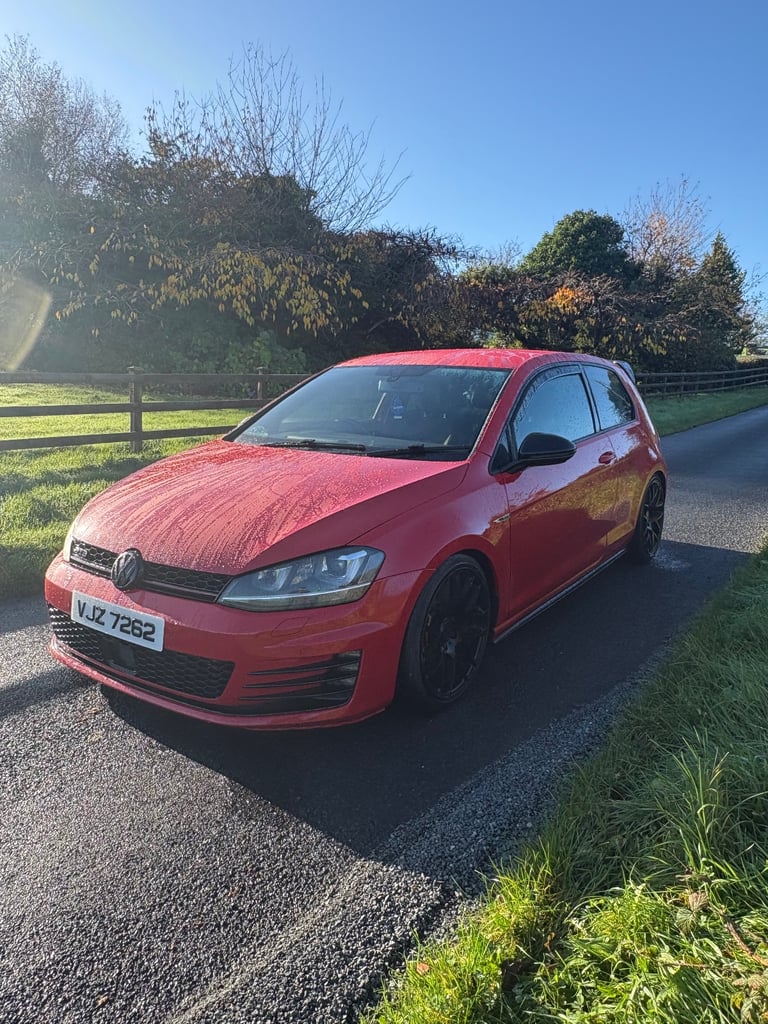 image for Volkswagen, GOLF, Hatchback, 2014, Manual, 1968 (cc), 3 doors