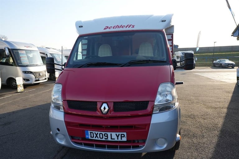 Dethleffs Globetrotter ESPRIT RT RENAULT 3 BERTH 4 TRAVEL SEAT MOTORHOME