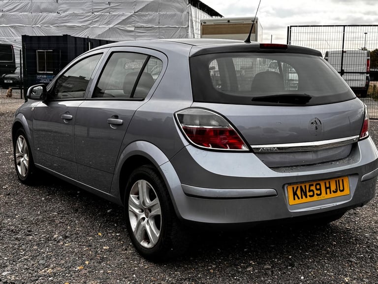 2009 Vauxhall Astra 1.6i 16V Club [115] 5dr HATCHBACK PETROL Manual