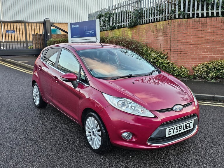 2009 Ford Fiesta 1.6 Titanium 5dr HATCHBACK Petrol Manual - Image 4