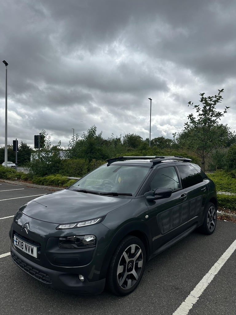 Citroen, C4 CACTUS, Hatchback, 2018, Semi-Auto, 1560 (cc), 5 doors