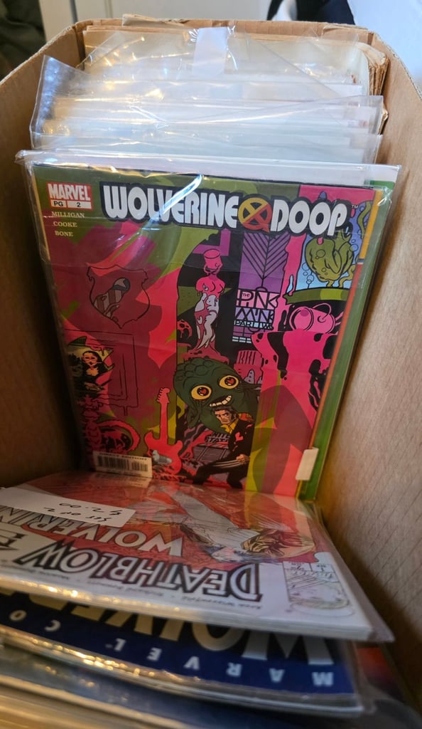 Comic Book Bundle - 140+ issues - Marvel, DC, Image, Indies, 2000AD - Long Box