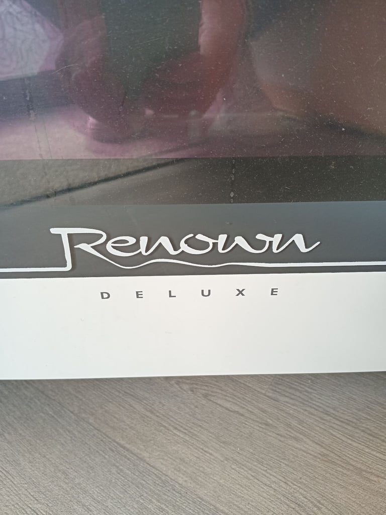 Parkinson cowan renown deluxe gas cooker 