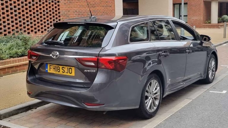 🚗 2018 Toyota Avensis Business Edition – Grey | 2.0 Diesel | ULEZ Compliant | 112K Miles ✅