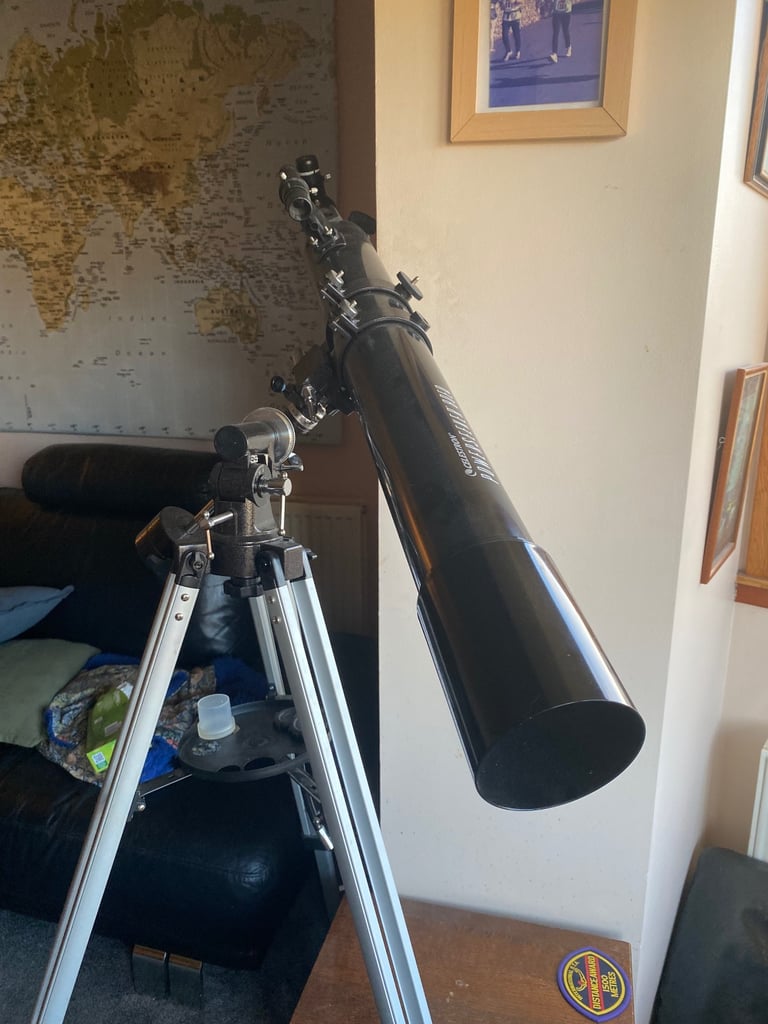Celestron PowerSeeker 80 EQ Refractor Telescope 80/900mm