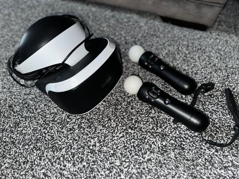 PS4 slim 500GB + VR Headset