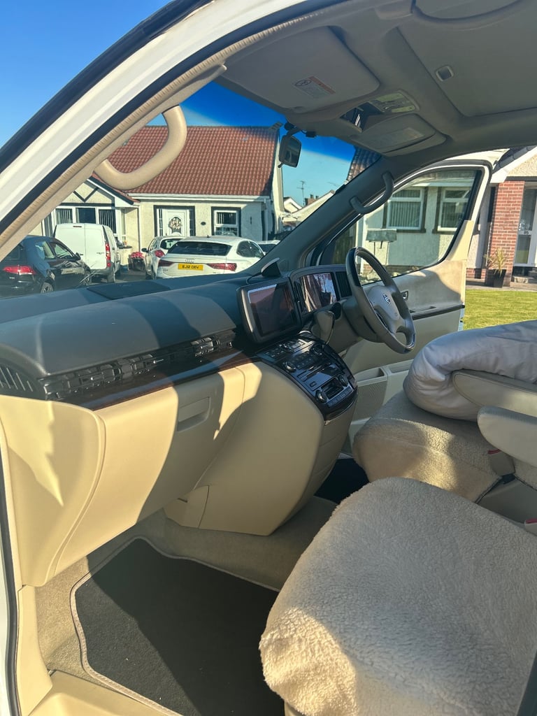 Nissan, 2004, 3498 (cc)