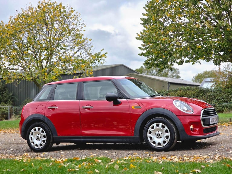 2016 MINI Hatch 1.2 One Auto Euro 6 (s/s) 5dr HATCHBACK Petrol Automatic
