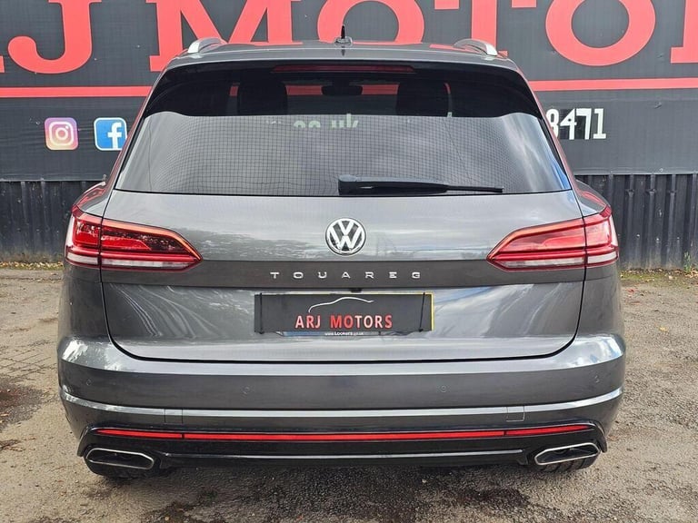 2019 Volkswagen Touareg 3.0 V6 TSI 4Motion R-Line Tech 5dr Tip Auto ESTATE PETROL Automatic