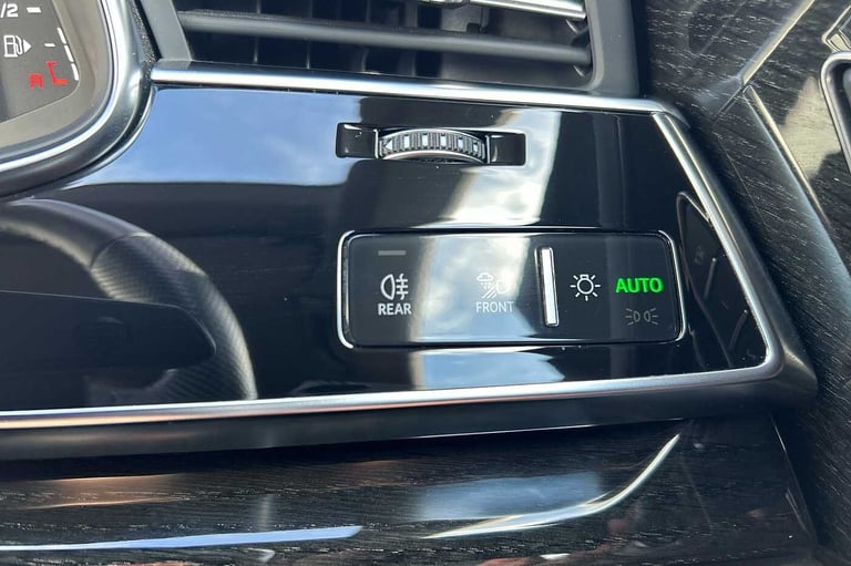 2022 Audi Q8 55 TFSI Quattro Black Edition 5dr Tiptronic ESTATE PETROL Automatic