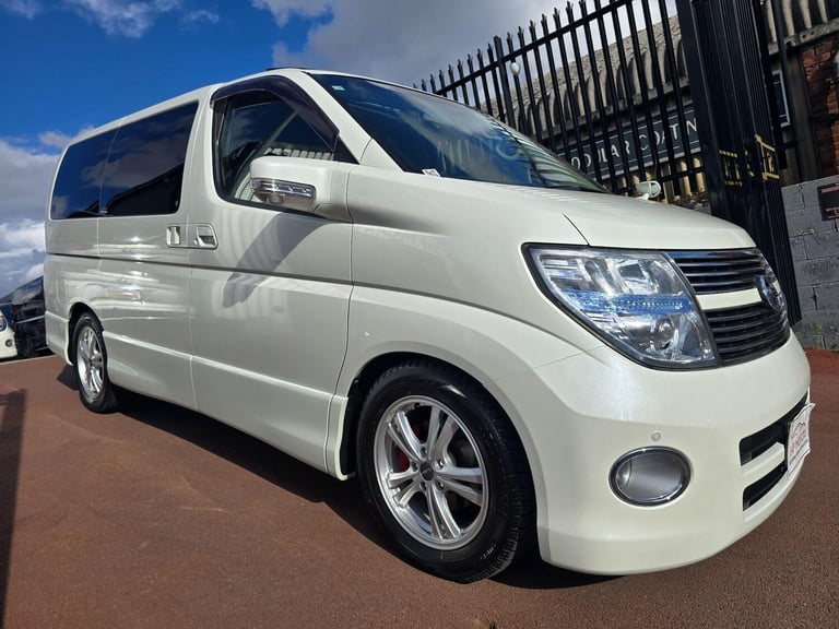  Nissan Elgrand 4WD 3.5 HIGHWAY STAR SERES 3 Petrol Automatic