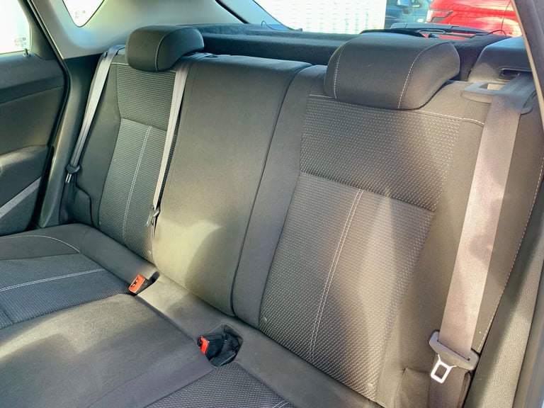 2016 Vauxhall Astra 1.6i SRi Euro 6 5dr HATCHBACK Petrol Manual