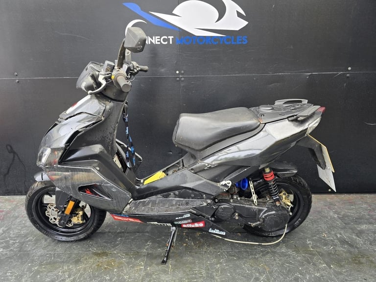 APRILIA SR 50 PROJECT SCOOTER 