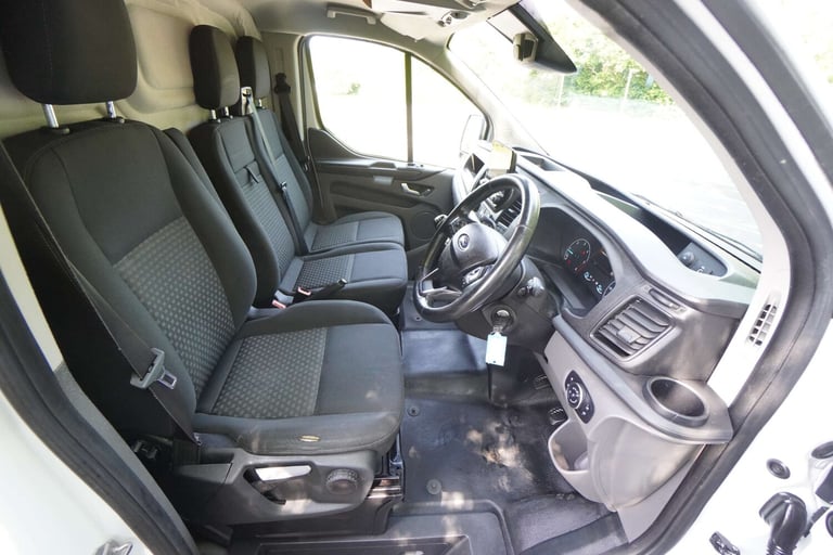 2020 Ford Transit Custom 2.0 Transit Custom 320 Trend EcoBlue + LWB + Twin Slider + High Spec Pan...