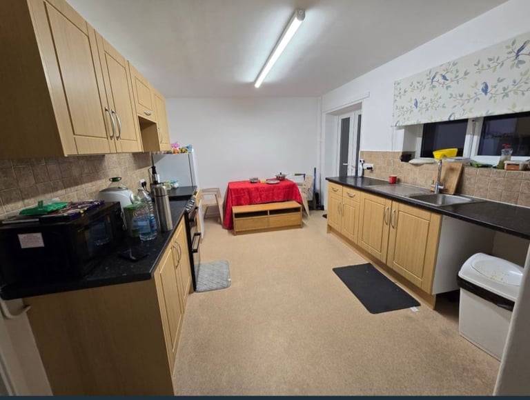 Double room for rent