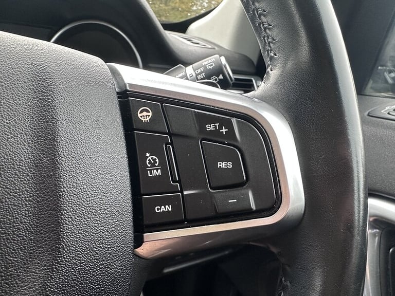 2016 Land Rover Discovery Sport TD4 HSE Luxury SUV Diesel Automatic