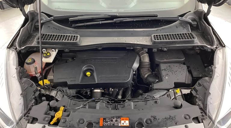 FORD KUGA, Hatchback, 2017, Manual, 1997 (cc), 5 doors