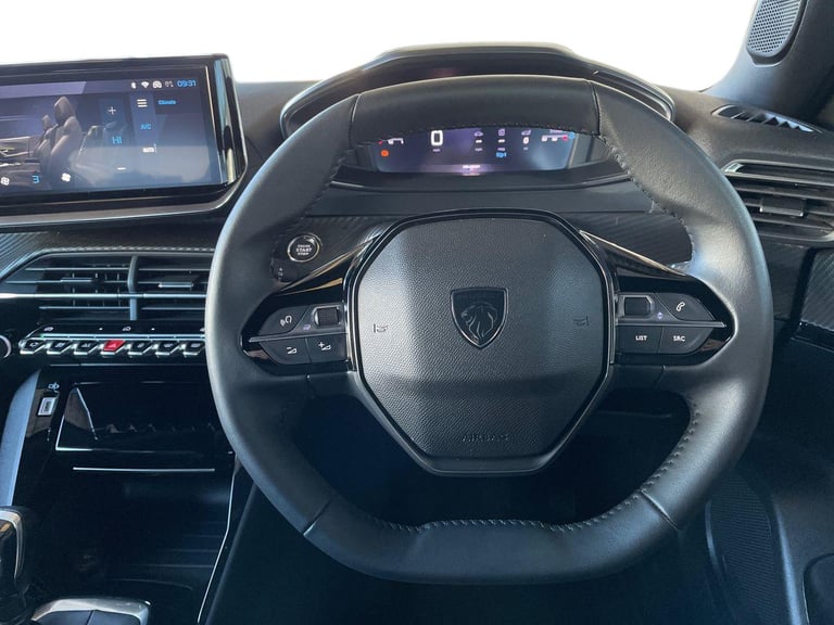 2025 Peugeot 2008 1.2 PureTech 130 Allure 5dr Estate Petrol Manual