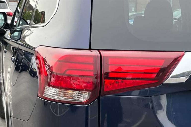 2020 Mitsubishi Outlander 2.0 MIVEC Design SUV 5dr Petrol CVT 4WD Euro 6 (s/s) (150 ps) SUV Petro...