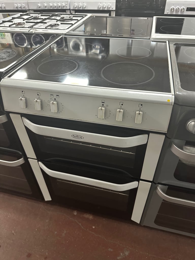 image for 60CM WHITE BELLING ELECTRIC COOKER