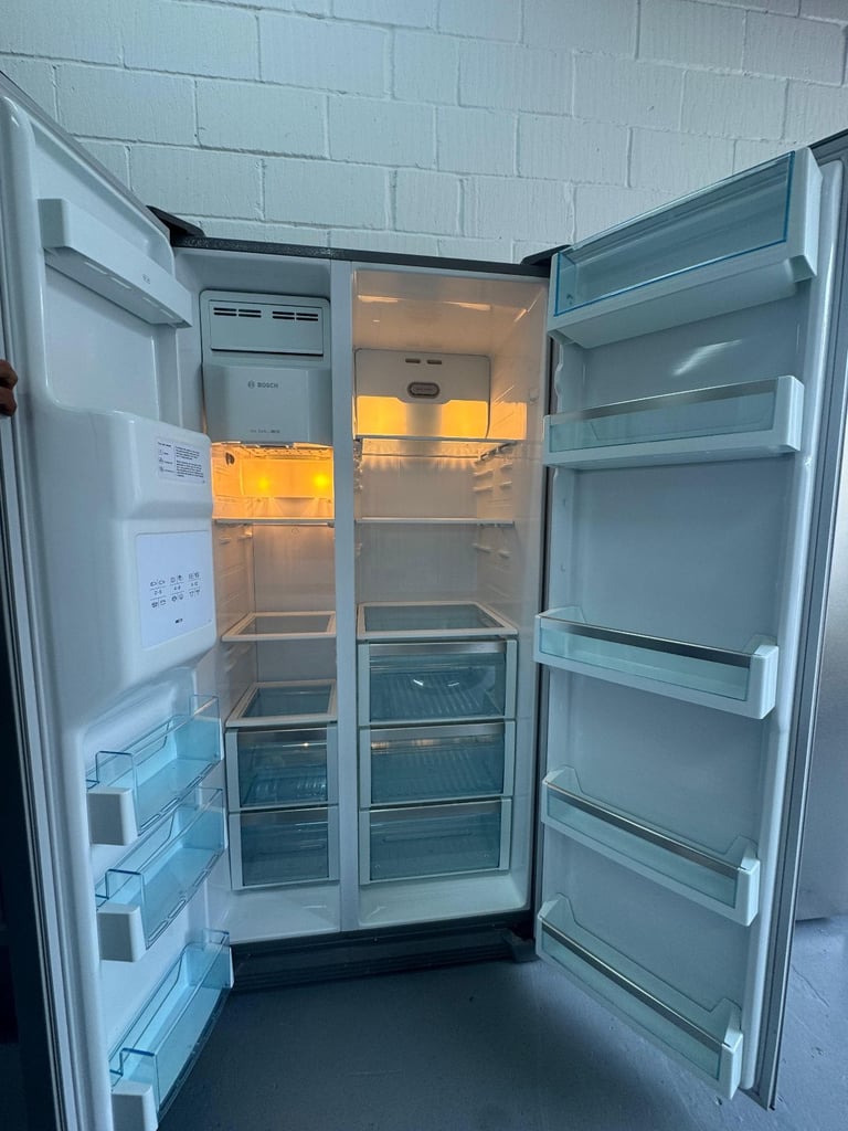 Bosch American Style Fridge Freezer – 504L Stainless Steel - Free Same Day Delivery