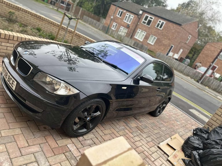 BMW, 1 SERIES, Hatchback, 2008, Manual, 1995 (cc), 3 doors