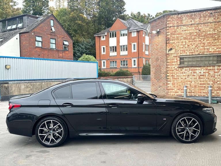 2022 BMW 5 Series 2.0 520d MHT M Sport Steptronic xDrive Euro 6 (s/s) 4dr SALOON Diesel/Electric ...