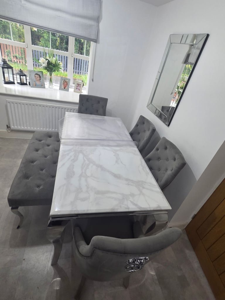Louis Marble Dining Table + 4 Lion Knocker Chairs + Bench